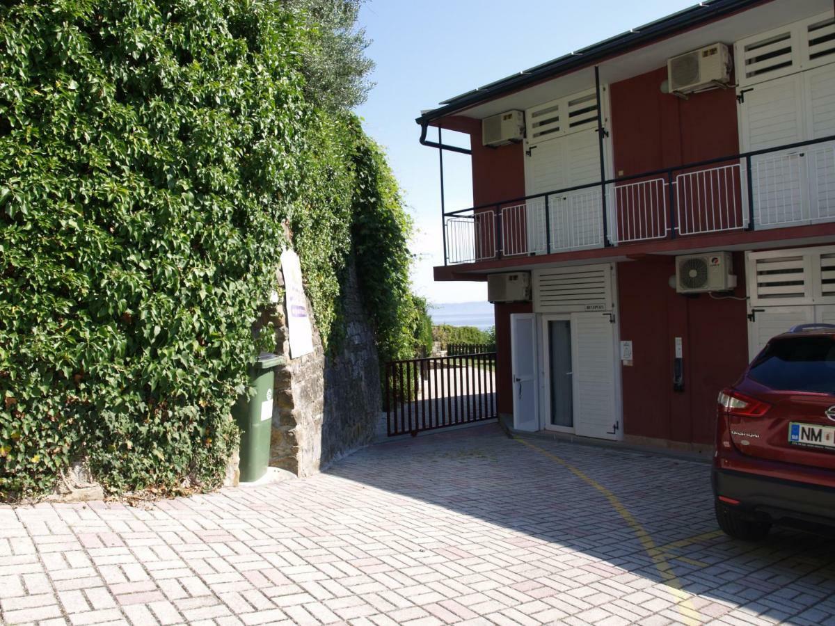 Apartments Lavanda Fiesa Пиран Экстерьер фото