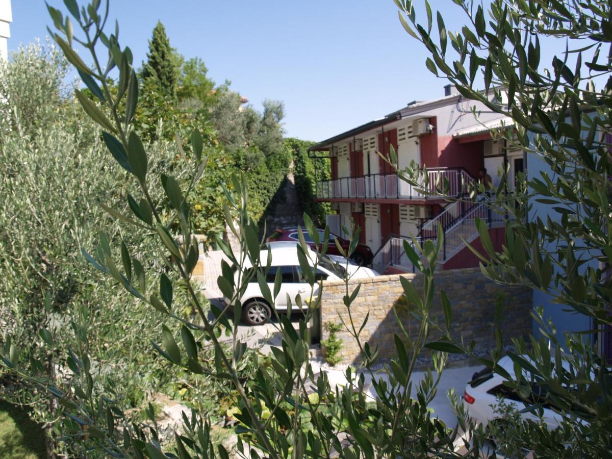 Apartments Lavanda Fiesa Пиран Экстерьер фото